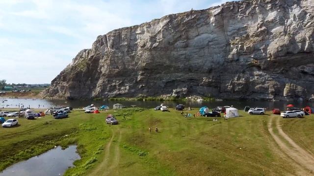 Скала Акташ река Зилим в Гафурийском районе Башкортостана 4K смотреть онлайн