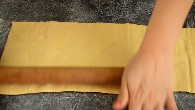 Слойки с творогом смотреть онлайн