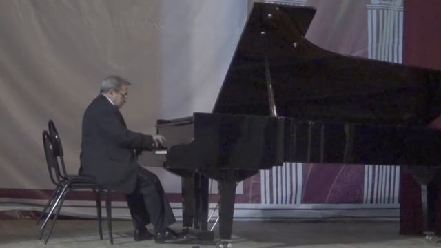 Ж.Ф.Рамо. Тамбурин. (исп. Евгений Антипов) смотреть онлайн