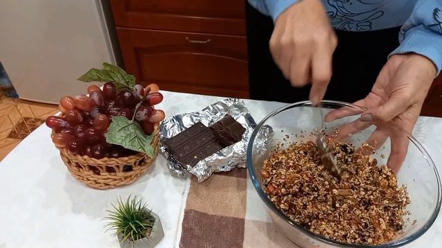 Печеньки с Овсяных Хлопьев на вкус как Козинаки , готовятся без духовки. смотреть онлайн
