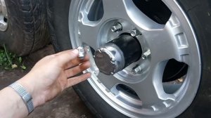 Никогда не покупайте китайские колесные гайки и болты!