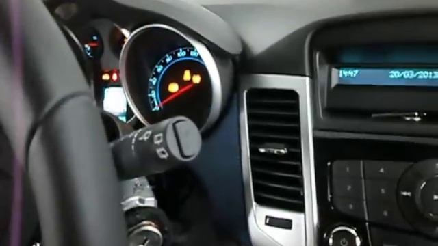 Установка сигнализации на Chevrolet Cruze. Уфа. Синий бокс. смотреть онлайн