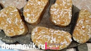 Горячие бутерброды с колбасой на сковороде: простой и быстрый рецепт