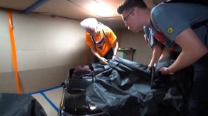 НАОБОРОТ:А4 Проникли в КАРТОННЫЙ ДОМ Миллионера Челлендж !