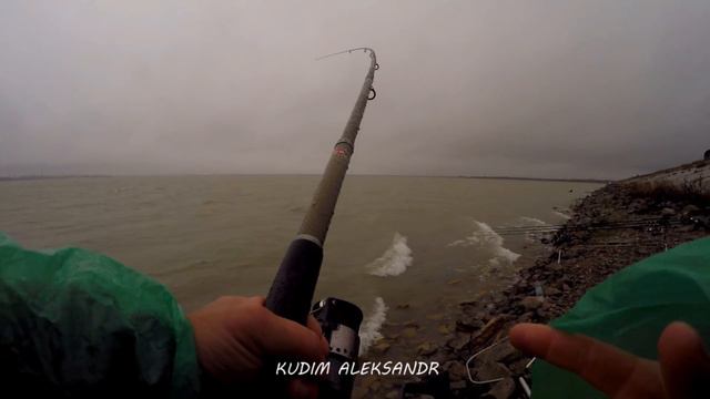 КЛЯТЫЕ РЫБАКИ. ТУР В НЕПОГОДУ смотреть онлайн