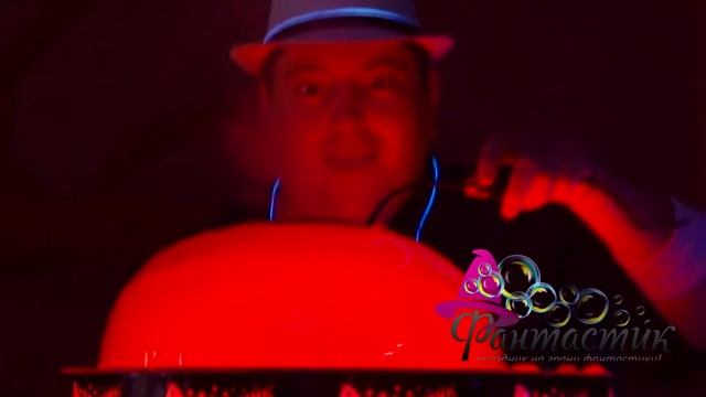 Шоу Мыльных пузырей в Острове детства смотреть онлайн