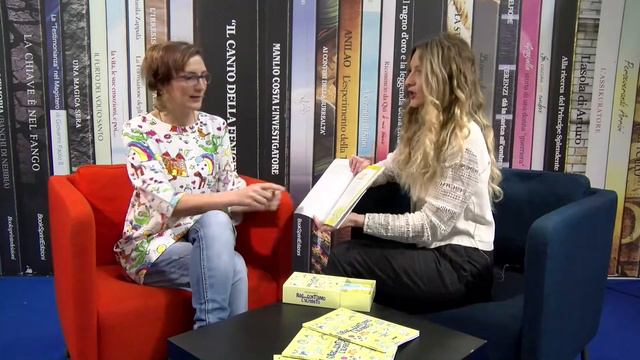 Simona Murolo dal Salone Internazionale del Libro di Torino - BookSprint Edizioni смотреть онлайн