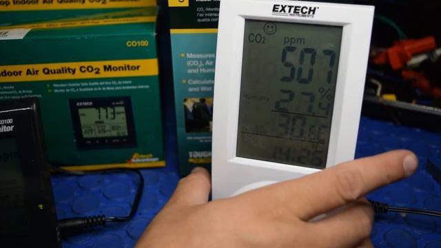 EXTECH Medidor de CO2 modelo CO220 смотреть онлайн