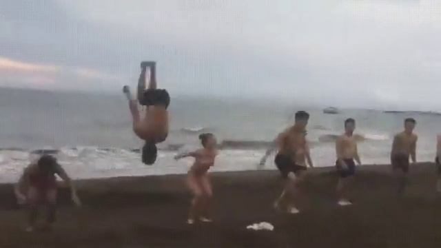 Как надо делать сальто