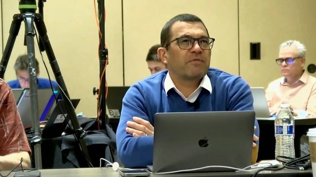 Deliver a Superior Developer Experience on Kubernetes with VMware Tanzu Application Platform смотреть онлайн