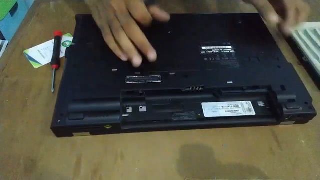 Repair Lenovo Thinkpad T420 Timelapse смотреть онлайн