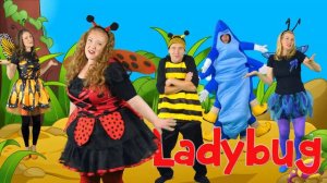 Жучки семейства пальчиковых! 🐞 🐛 🦋 Узнайте о насекомых и мини-зверушках с песенкой для детей