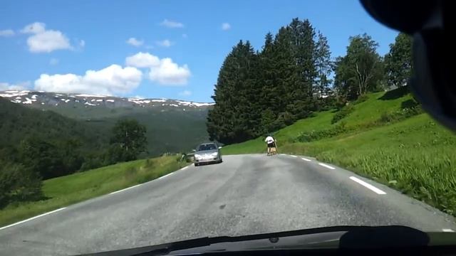 Норвегия 12 - лыжники на асфальте смотреть онлайн