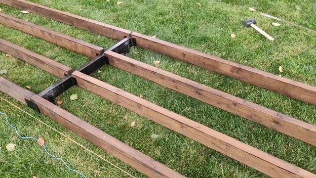 Дорожка из ДПК с использованием свайных опор KOROMO