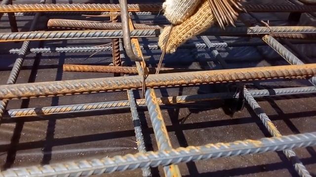 Вязка арматуры крючком   10 советов  Как быстро и правильно вязать арматуру своими руками
