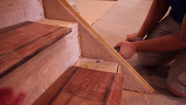 Curved Stairs - Part 1 смотреть онлайн