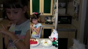 Буба - готовим с Бубой. Фрукты на колёсах. Серия 5.