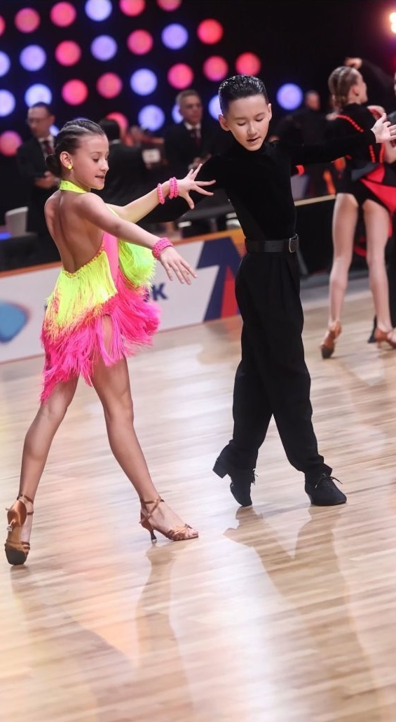 Ева  в яркой латине  от Арт-Мастерской Татьяны Симановой