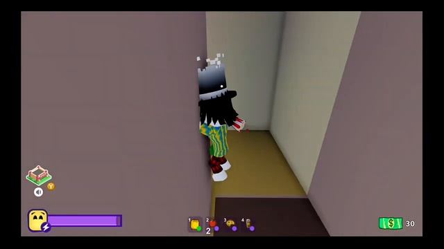 Roblox break in Xbox shortplay