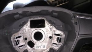 How to remove Steering Wheel Skoda Fabia, Rapid, Octavia, Superb, Kodiaq