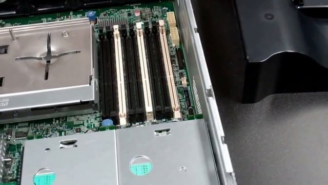 Как снять и поставить материнскую плату у сервера HP DL380 G6 ? смотреть онлайн