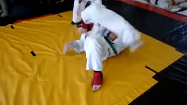 Аттестация на чёрные пояса. KAKUTO JU-JUTSU. 095.mpg смотреть онлайн