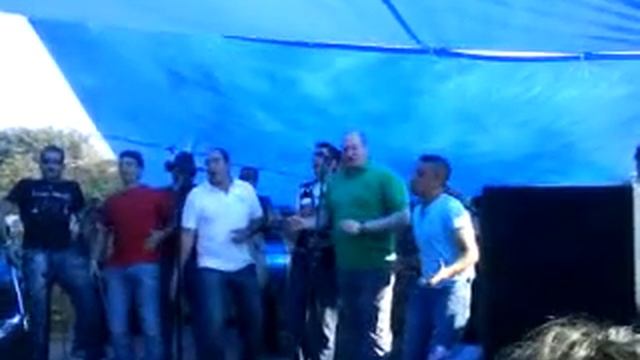 pasodoble como todos estan viendo un viaje pa paris смотреть онлайн