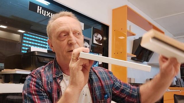 Лайфхак от кухни Шанс. Как устранить проблему кривого потолка. смотреть онлайн