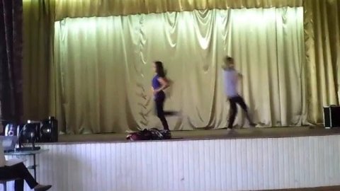 Это я с подругай танцую хипхоп