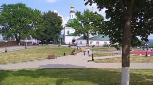 г.Владимир.Дети играют в фонтане.Водонапорная башня 1912г. постройки сейчас музей.