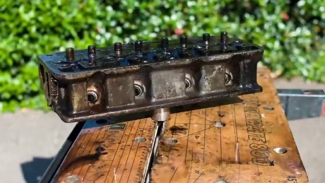 Совершенно потрясающая разборка и чистка двигателя.