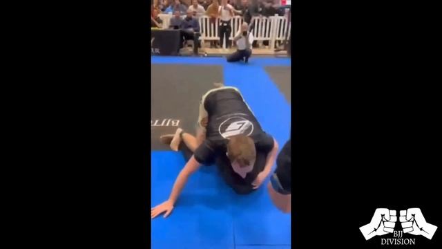 Mark Zuckerberg Wins First Jiu Jitsu Competition! Complete Footage and Analysis смотреть онлайн