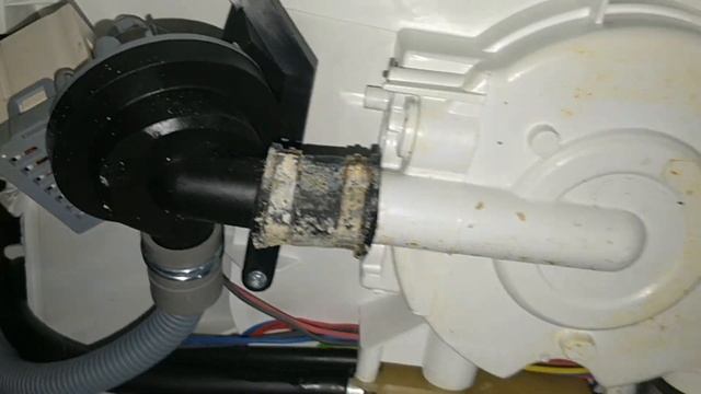 Посудомоечная машина Electrolux ESF, ремонт своими руками, переливает