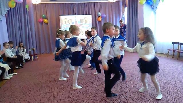 я морячка ты моряк