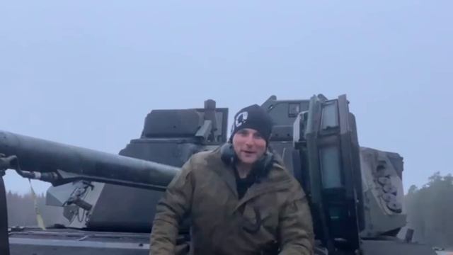 CV90 Mark IV Infantry Fighting Vehicle - MY TRIP TO BAE SYSTEMS HAGGLUNDS! смотреть онлайн