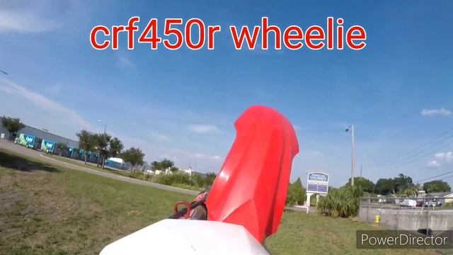 CRF450R 12 O-clock wheelie #honda #crf450r #moto #dirtbike #offroad #crf #wheelie #stunts смотреть онлайн