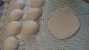 Лаваш на заквасці.  Лаваш на закваске.