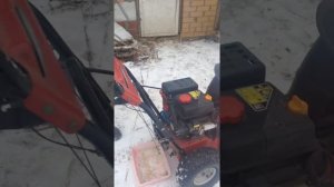 Замена масла в снегоуборочной машине MTD ME61