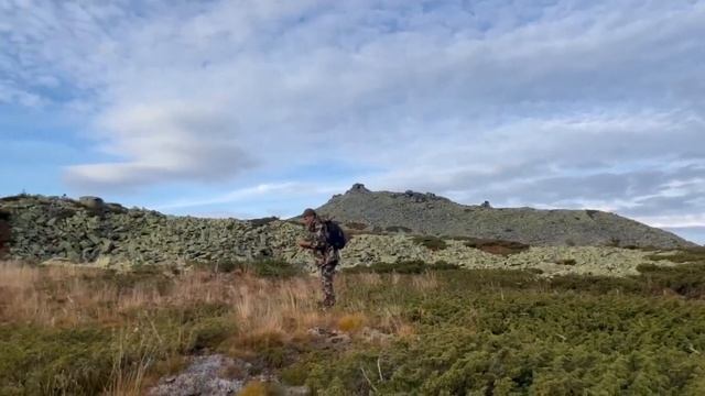 Восхождение на вершину горы Ослянки | Золотая осень 2022 г. смотреть онлайн