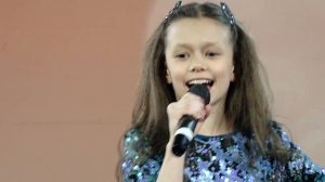 Катя Гонтаренко "Оставайся мальчик с нами"