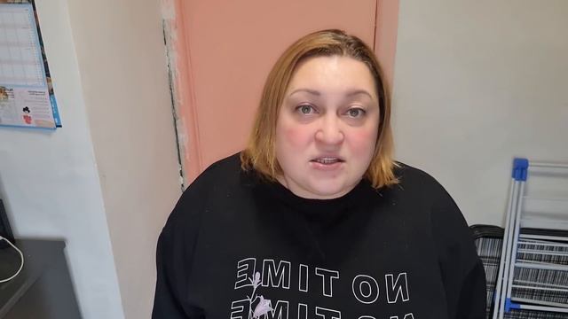 Влог 218 всего по чуть чуть - в какой цвет покрасить волос и какой сделать маникюр?