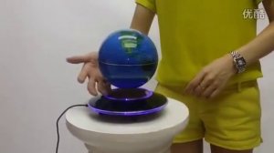 левитирующий глобус