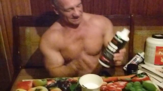 Локтионов Валерий-рассказывает,о своем питании