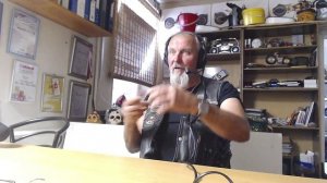 Замена масла в амортизаторах "Харлей Дэвидсон". Особенности процесса.