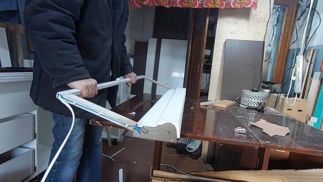 Резка пенопласта струной