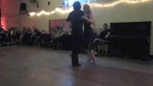 1/4 Yanick Wyler y Eugenia Parrilla, Milonga en Orsay, Buenos Aires 2012