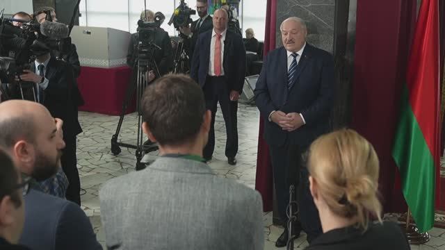 Странное заявление Лукашенко: Россия готова «отдать восточные земли»