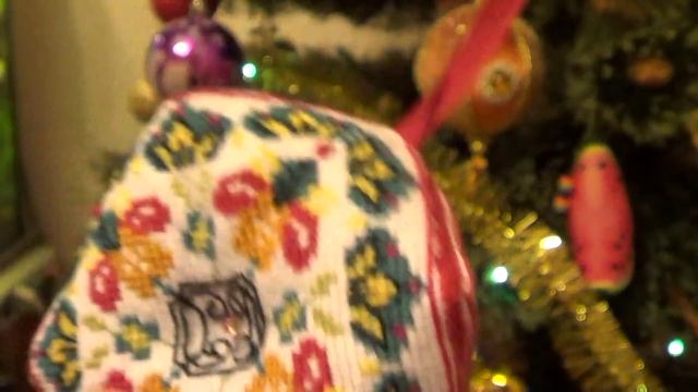 Вышивка крестиком. Бискорнюшка -игольница для сестры готова!!! смотреть онлайн