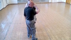 С А О Стрела  Валерий Крючков  Нож обратным хватом