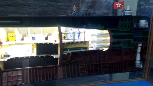 Макет атомной подводной лодки К-19.Экскурсия в музее ВМФ.гМосква.